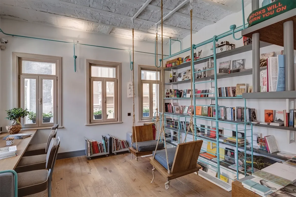 Book Cafe